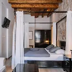 Konukevi Allure Of 4*