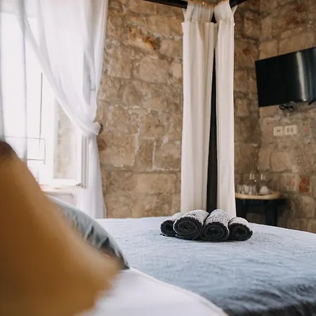 Allure Of Guest house 4*