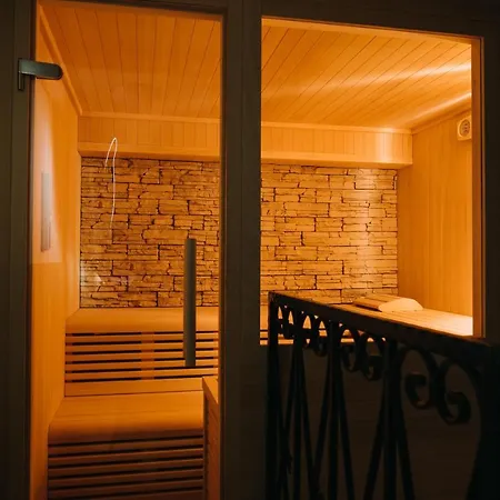 Guest house Allure Of 4*